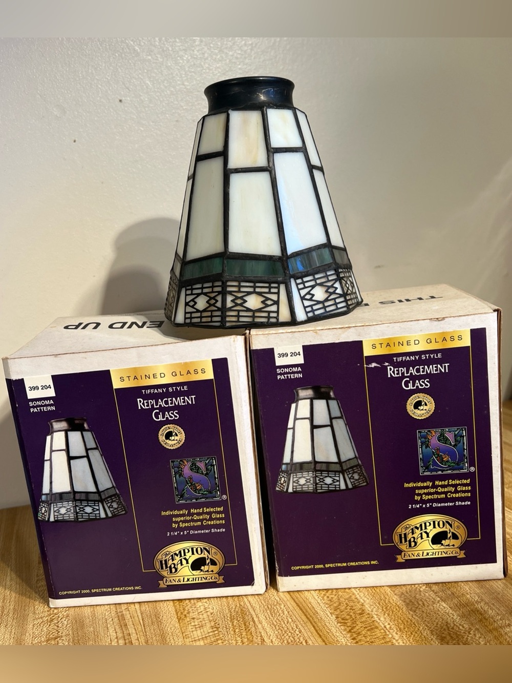 3 Hampton Bay Sonoma Tiffany Style Glass Lamp Shades Cream Green 2 1/4” Fitter